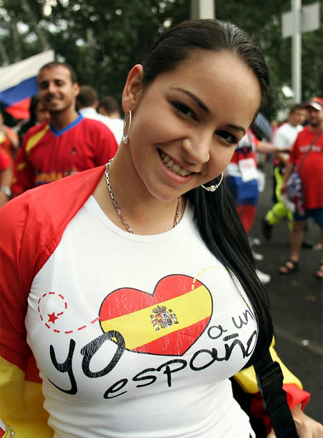 Spain - sexy -soccer fan